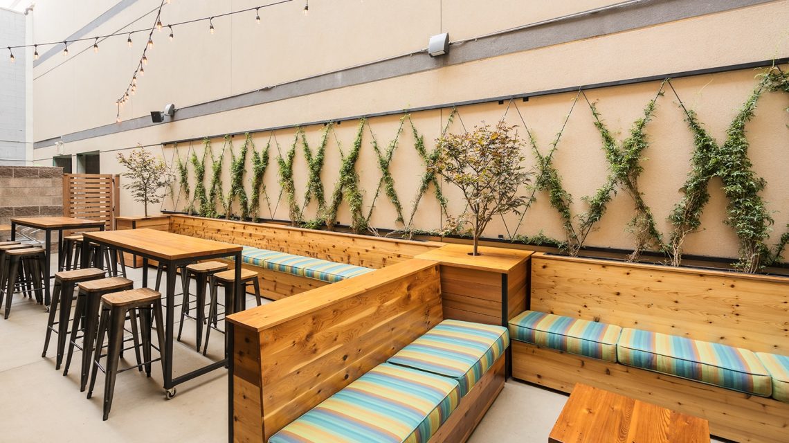 Aedis_SoFA-Market_Back-Patio_09